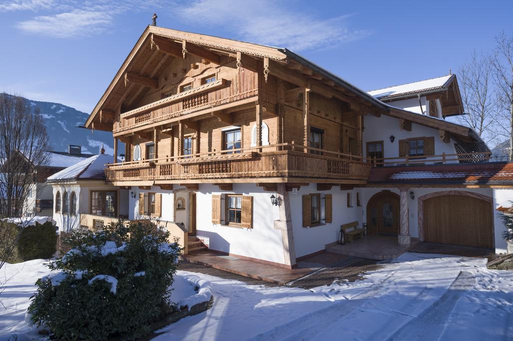 Appartamento Haus Sonnenschein Hart im Zillertal Esterno foto